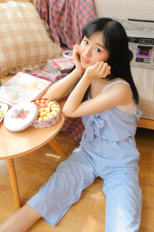 强行玷污女教师